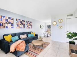 Ocean 21 - Waves & Wonders, hotel in Indian Harbour Beach