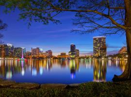 Embassy Suites by Hilton Orlando Downtown, hotel cerca de Amway Center, Orlando