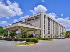 ハンプトン イン クローセスト トゥ ユニバーサル オーランド、オーランド、Universal Orlando Resort Areaのホテル