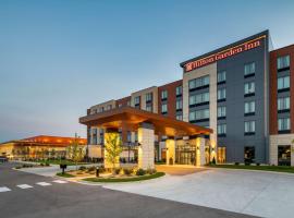 Hilton Garden Inn Milwaukee Brookfield Conference Center: Brookfield şehrinde bir otel