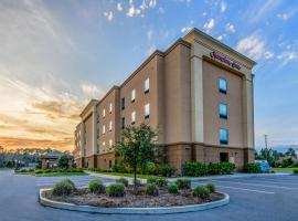 Hampton Inn Foley, hotel cerca de Tanger Outlet Foley, Foley