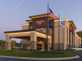 Hampton Inn Mount Pleasant、マウント・プレザントのモーテル