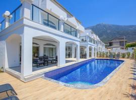 Orka World Villa 2, hotel in Oludeniz