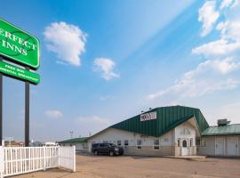Perfect Inns & Suites, hotel a Weyburn