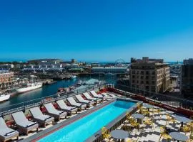 Radisson RED Hotel V&A Waterfront Cape Town