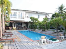 The My Home Resort, hotel in Prachuap Khiri Khan