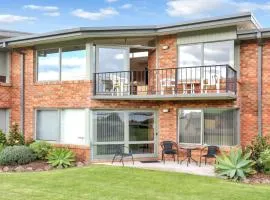 Unit 6 52 Fishpen Road, Merimbula