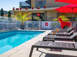 IBIS Cannes Mouans Sartoux Piscine parking gratuit、ムアン・サルトゥーのホテル