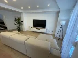 Dúplex de Lujo con Terraza Privada y vistas al Castillo - Centro