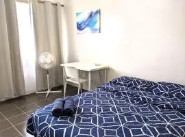 *Promo!* 2-Min to Train Station!