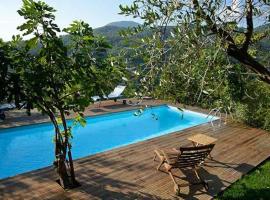 Velva에 위치한 호텔 Lovely country house in Liguria