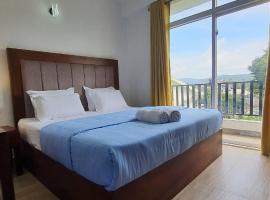 Green Lake View Condo Two Bed Room Apartment, hotel in Nuwara Eliya