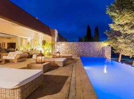 Villa Golf, Cala Olivera, hotel en Roca Llisa