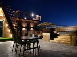 T&S suite