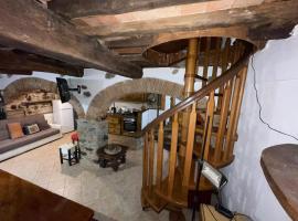 Casa Garfagnana, pet-friendly hotel in Fornaci di Barga