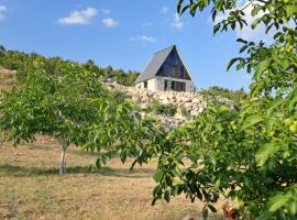 Çiftlik ve Dağ evi Kemer - Canerbey, chalet di Kemer