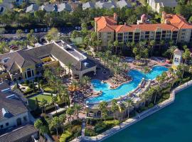Hilton Grand Vacations Club Tuscany Village Orlando, viešbutis Orlande, netoliese – Išparduotuvių centras „Orlando Premium Outlets“