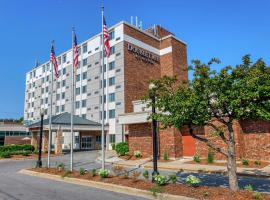 DoubleTree by Hilton Neenah, hotel poblíž Mezinárodní letiště Appleton - ATW, Neenah