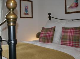 Keeper's Lodge, hotel with parking in Rowlands Castle