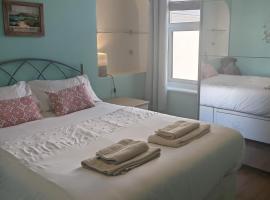 Ocean City Apartment-with parking, hotel berdekatan Mount Gould Hospital, Plymouth