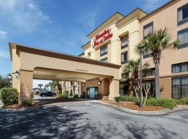 Hampton Inn & Suites Navarre, hotel in Navarre