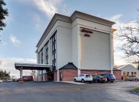 Hampton Inn Portsmouth Central โรงแรมในพอร์ตสมัท