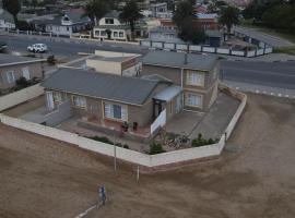 Huisie Langs Die See: Swakopmund, Woermann Brock Vineta Shopping Centre yakınında bir otel