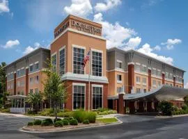 DoubleTree by Hilton Hotel Savannah Airport