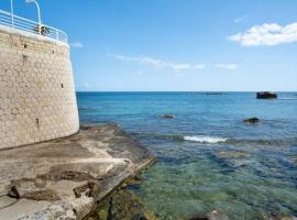 Casa sul mare con discesa privata, casa de praia em Siracusa