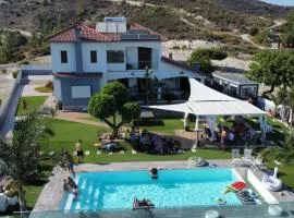 Kasparis View Residence