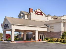Hampton Inn & Suites Providence-Warwick Airport, hotell i Warwick