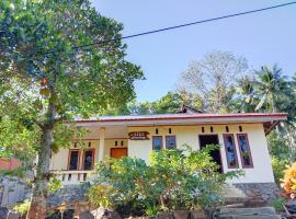 SegeHomestay, hotel with parking in Rinondoran