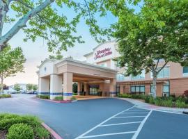 Hampton Inn & Suites Yuba City, hotel cu parcare din Yuba City