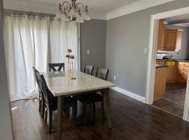 My Own Home, hotel in Welland