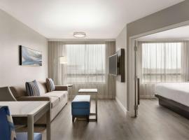 Embassy Suites By Hilton Montreal Airport, hotel poblíž Mezinárodní letiště Montreal-Pierre Elliott Trudeau - YUL, Pointe-Claire