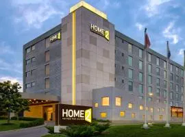 Home2 Suites By Hilton Montreal Dorval、ドルバルにあるモントリオール・ピエール・エリオット・トルドー国際空港 - YULの周辺ホテル