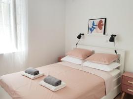 Apartment LIPA, hotel a Slatine