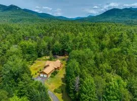 Cabin Sanctuary in the White Mountain Natl Forest