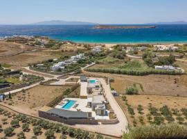 Nuovo Paros-Property of 2 sustainable luxury beach villas, hotel in Chrissi Akti