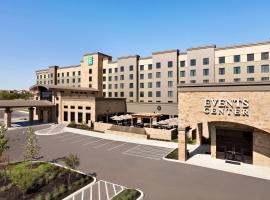 Embassy Suites San Antonio Brooks City Base Hotel & Spa, hotel San Antonióban