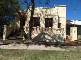 El Colonial, hotel cerca de Aeropuerto de Paysandú - PDU, Colón