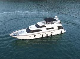 Bodrum Private Yacht Rental, סירה בבודרום
