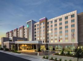 Embassy Suites By Hilton College Station, hotel in College Station