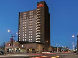 Hilton Garden Inn Saskatoon Downtown: Saskatoon şehrinde bir otel