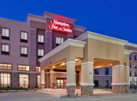 Hampton Inn & Suites Dickinson ND, hotel con pileta en Dickinson