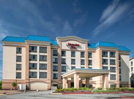 Hampton Inn Council Bluffs, hotel v destinaci Council Bluffs