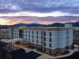Home2 Suites By Hilton Redding, Hotel in Redding