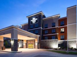Homewood Suites Davenport, hotel v destinaci Bettendorf