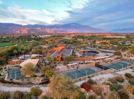 Hilton Grand Vacations Club Palm Desert โรงแรมในอเมริกา