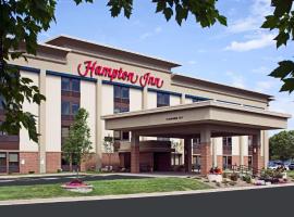 Hampton Inn Madison East Towne Mall Area, отель с удобствами для гостей с ограниченными возможностями в Мадисоне